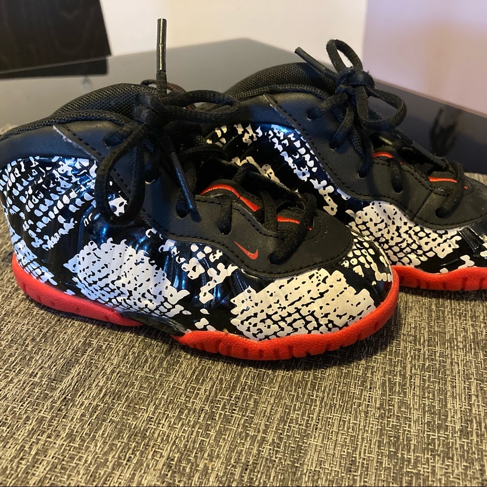 Nike air baby foamposits 7c